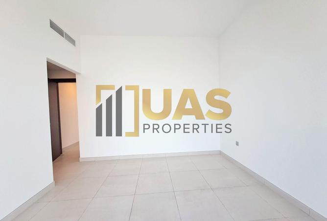 114177631 - Property Image 3