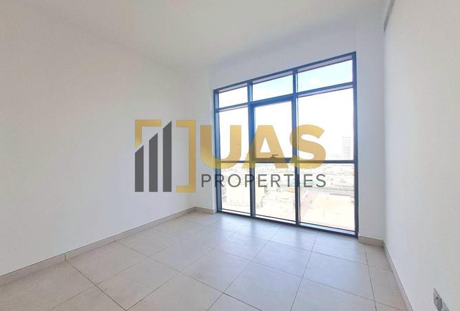 114177631 - Property Image 2