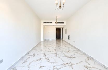 Apartment - 2 - 3 for rent in Muwaileh 29 Building - Muwaileh - Sharjah