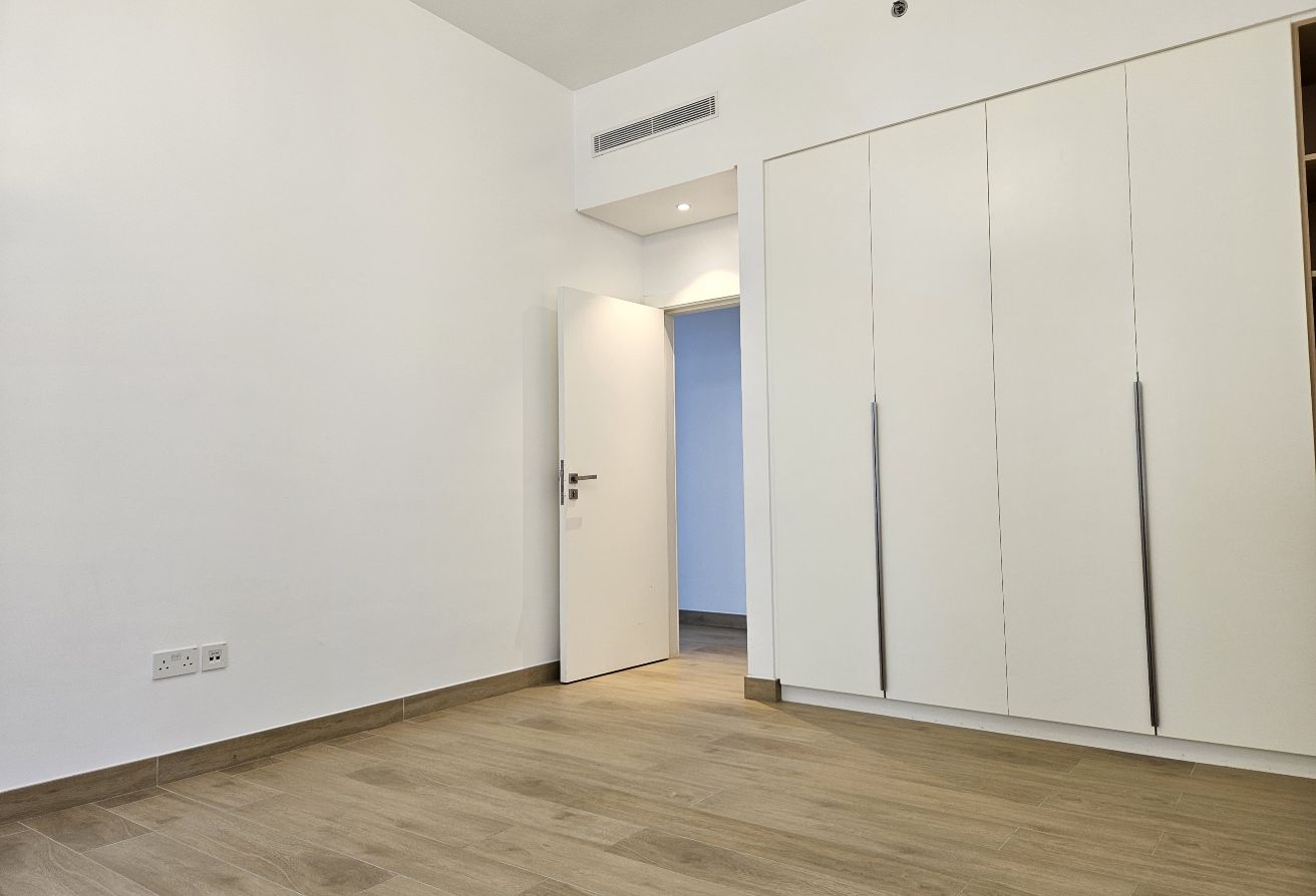 3 bedroom apartment in La Cote Building 3, Jumeirah: 15