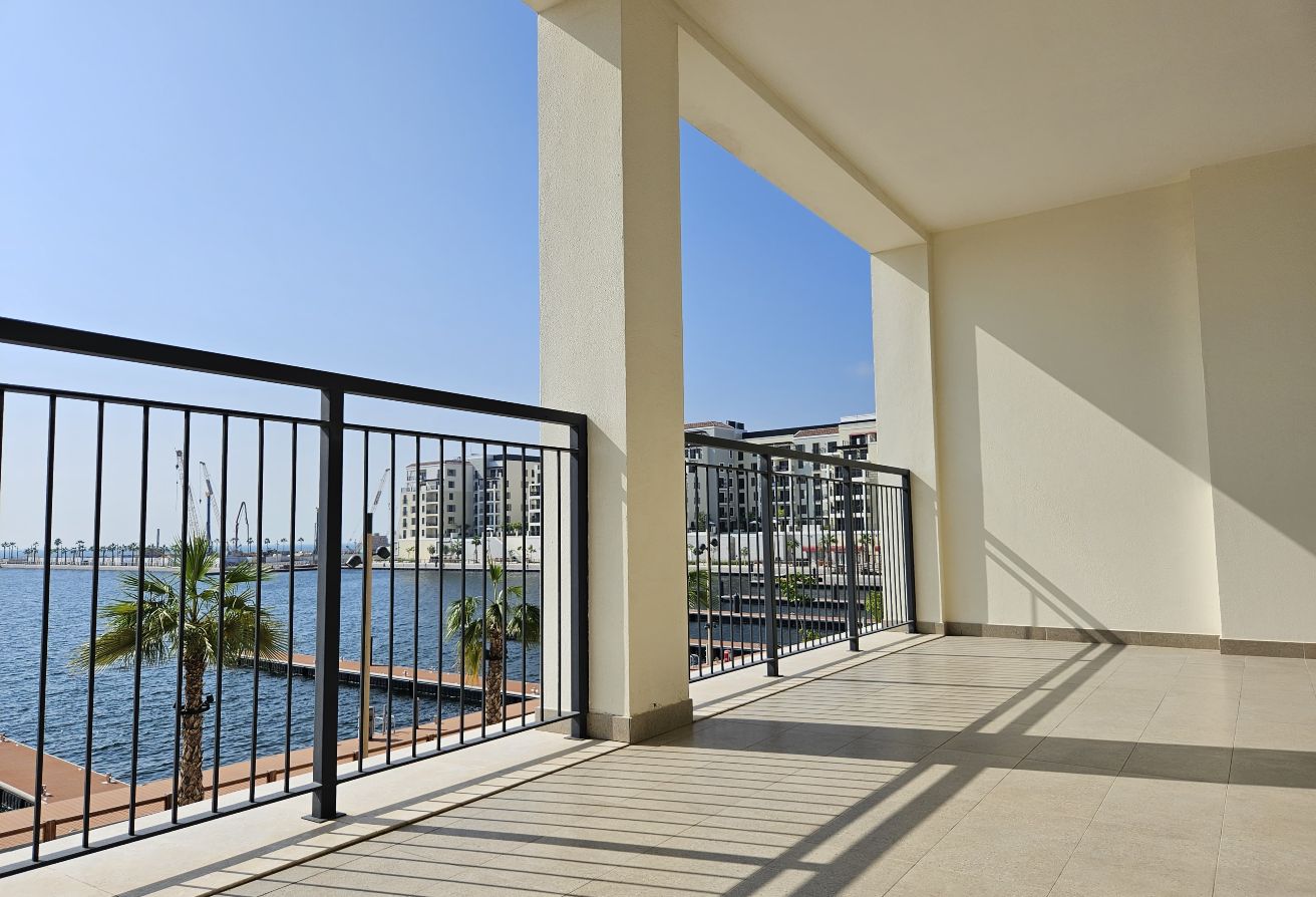 3 bedroom apartment in La Cote Building 3, Jumeirah: 9