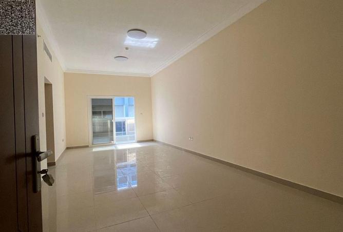 97387619 - Property Image 2