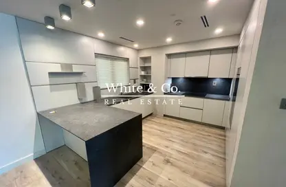 شقة - 2 غرف نوم - 3 حمامات للايجار في العطارين - جزيرة المدينة القديمة - دبي القديمة - وسط مدينة دبي - دبي