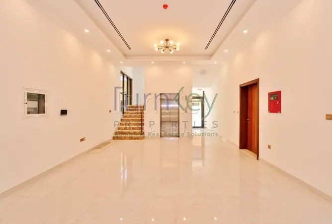 146005327 - Property Image 3