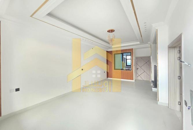 69132222 - Property Image 3