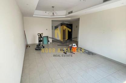 Apartment - 2 - 3 for rent in Al Mamzar - Al Mamzar - Sharjah - Sharjah