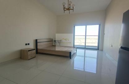 Apartment - Studio - 1 for rent in Wavez Residence - Liwan - Dubai