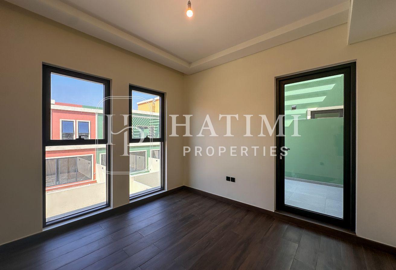 SPACIOUS 3 BEDROOM | READY TO MOVE | BRAND NEW photo 10