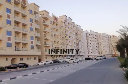 Apartment - 2 Bedrooms - 3 Bathrooms for sale in Al Amira Village - Al Yasmeen - Ajman