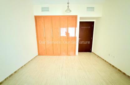 Apartment - 3 Bedrooms - 3 Bathrooms for rent in New Al Taawun Road - Al Taawun - Sharjah