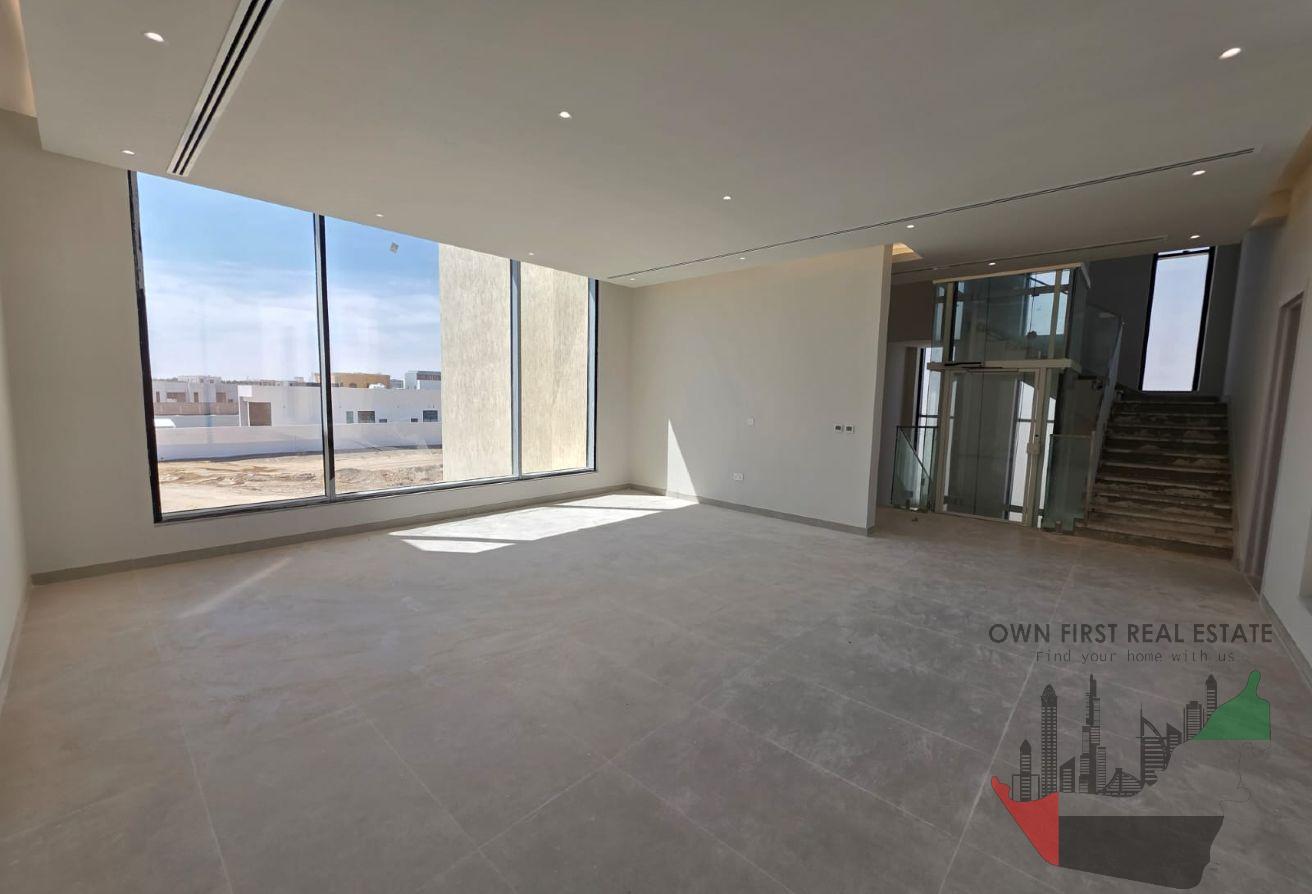 BRAND-NEW | 5BR VILLA| PRIVATE POOL & LIFT| VACANT photo 11