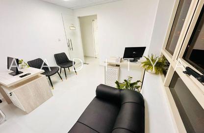 Office Space - Studio - 1 for rent in Silver Home Building - Hor Al Anz - Deira - Dubai Office Space - Studio - 1 for rent in Silver Home Building - Hor Al Anz - Deira - Dubai