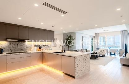 Apartment - 3 Bedrooms - 4 Bathrooms for rent in Marina Residences 6 - Marina Residences - Palm Jumeirah - Dubai