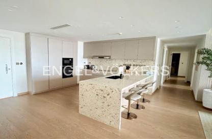 Apartment - 3 Bedrooms - 4 Bathrooms for rent in Marina Residences 6 - Marina Residences - Palm Jumeirah - Dubai