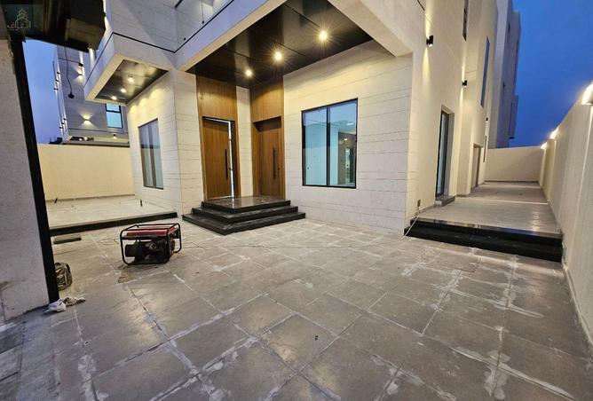 53610667 - Property Image 3