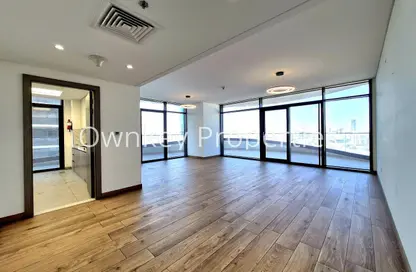 Apartment - 3 Bedrooms - 4 Bathrooms for rent in The Waves Residences - Mankhool - Bur Dubai - Dubai