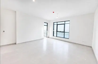 Townhouse - 3 Bedrooms - 4 Bathrooms for sale in Crystal Residences - Maryam Island - Al Khan - Sharjah