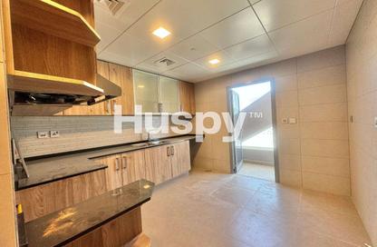 Apartment - 2 Bedrooms - 4 Bathrooms for rent in Al Reem Bay Towers 1 - Najmat Abu Dhabi - Al Reem Island - Abu Dhabi Apartment - 2 Bedrooms - 4 Bathrooms for rent in Al Reem Bay Towers 1 - Najmat Abu Dhabi - Al Reem Island - Abu Dhabi