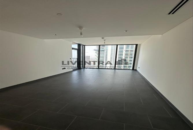 141928127 - Property Image 3