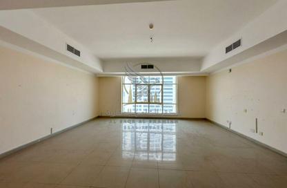 Apartment - 2 Bedrooms - 2 Bathrooms for rent in New Al Taawun Road - Al Taawun - Sharjah