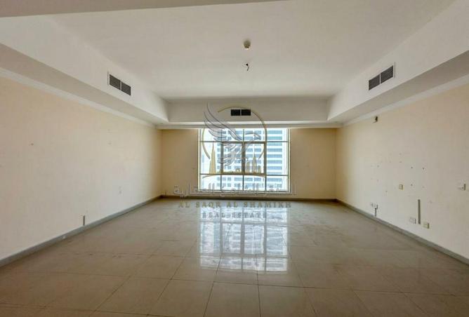 132037112 - Property Main Image