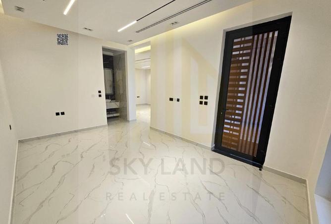 135608846 - Property Image 3
