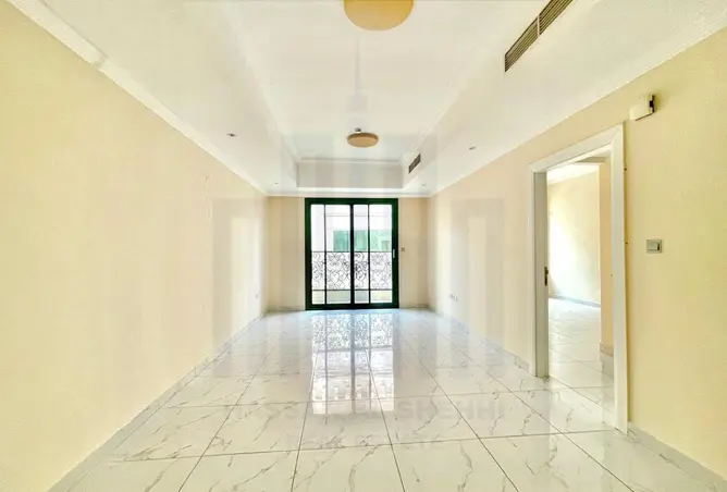 156893005 - Property Image 2