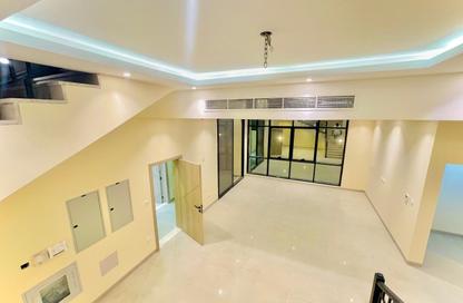 Villa - 5 Bedrooms - 7 Bathrooms for rent in Al Hooshi Villas - Hoshi - Al Badie - Sharjah