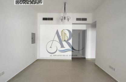 Apartment - 1 Bedroom - 2 Bathrooms for rent in Al Amira Village - Al Yasmeen - Ajman