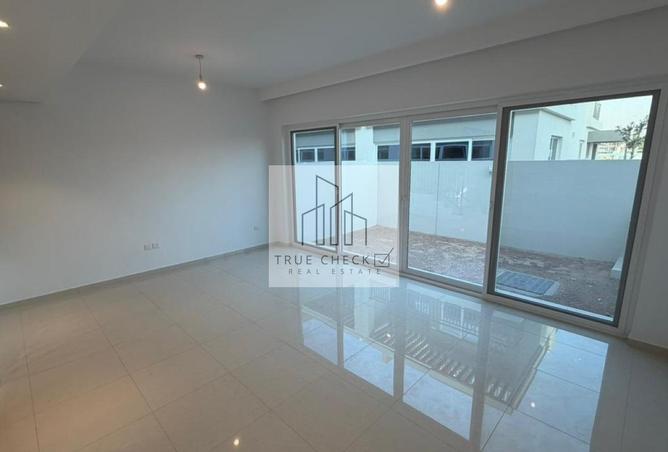 72313433 - Property Image 2