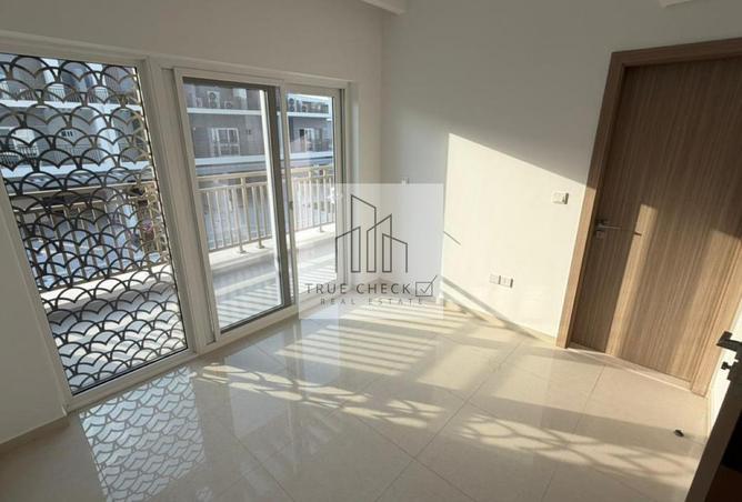 72313433 - Property Image 3