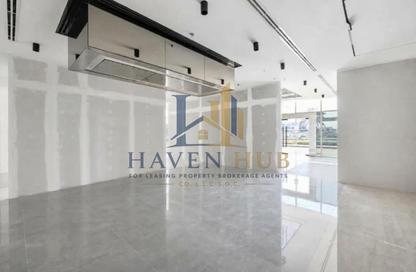 Shop - Studio - 2 for rent in Infinity Building - Sheikh Zayed Road - Dubai