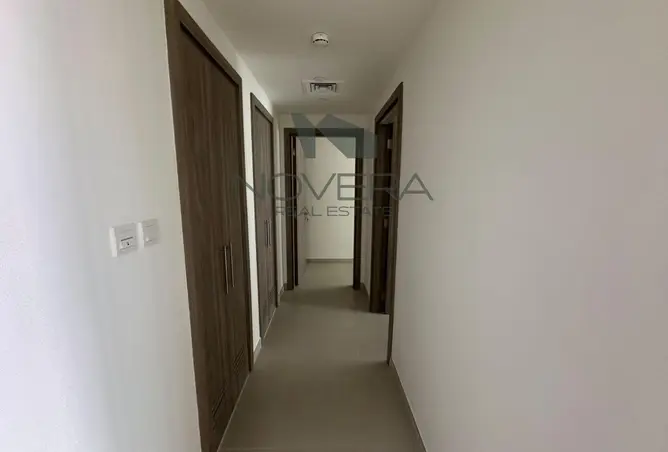 163231208 - Property Image 2