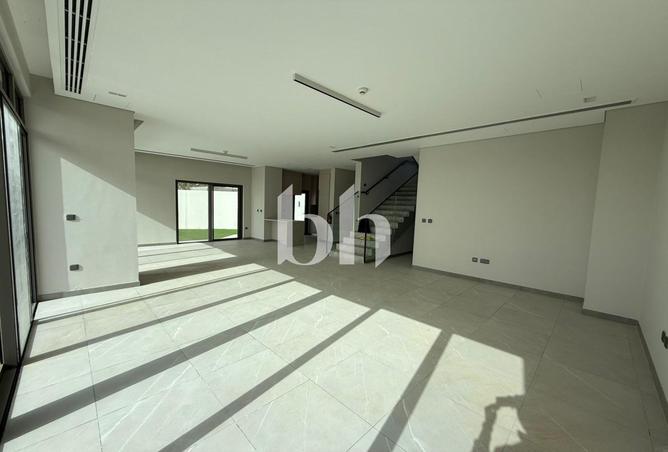 76580357 - Property Image 2