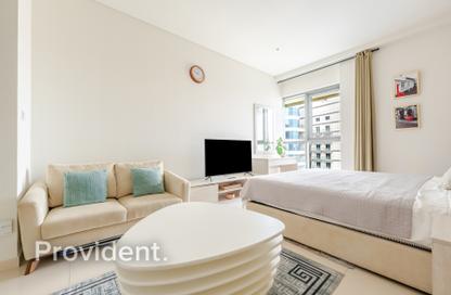 Apartment - Studio - 1 Bathroom for rent in The Palm Tower - Palm Jumeirah - Dubai