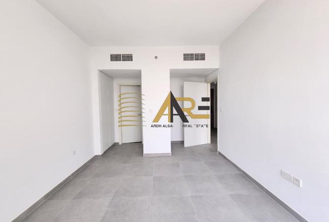 135619588 - Property Image 2