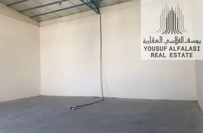 Warehouse - Studio - 1 Bathroom for rent in Umm Al Thuoob - Umm Al Quwain