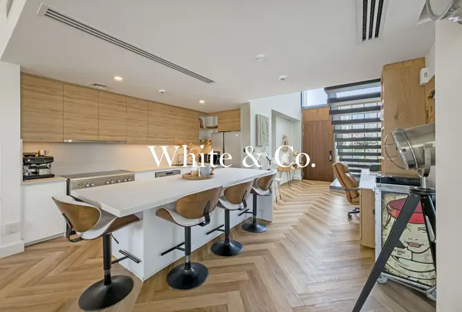 145982054 - Property Image 2