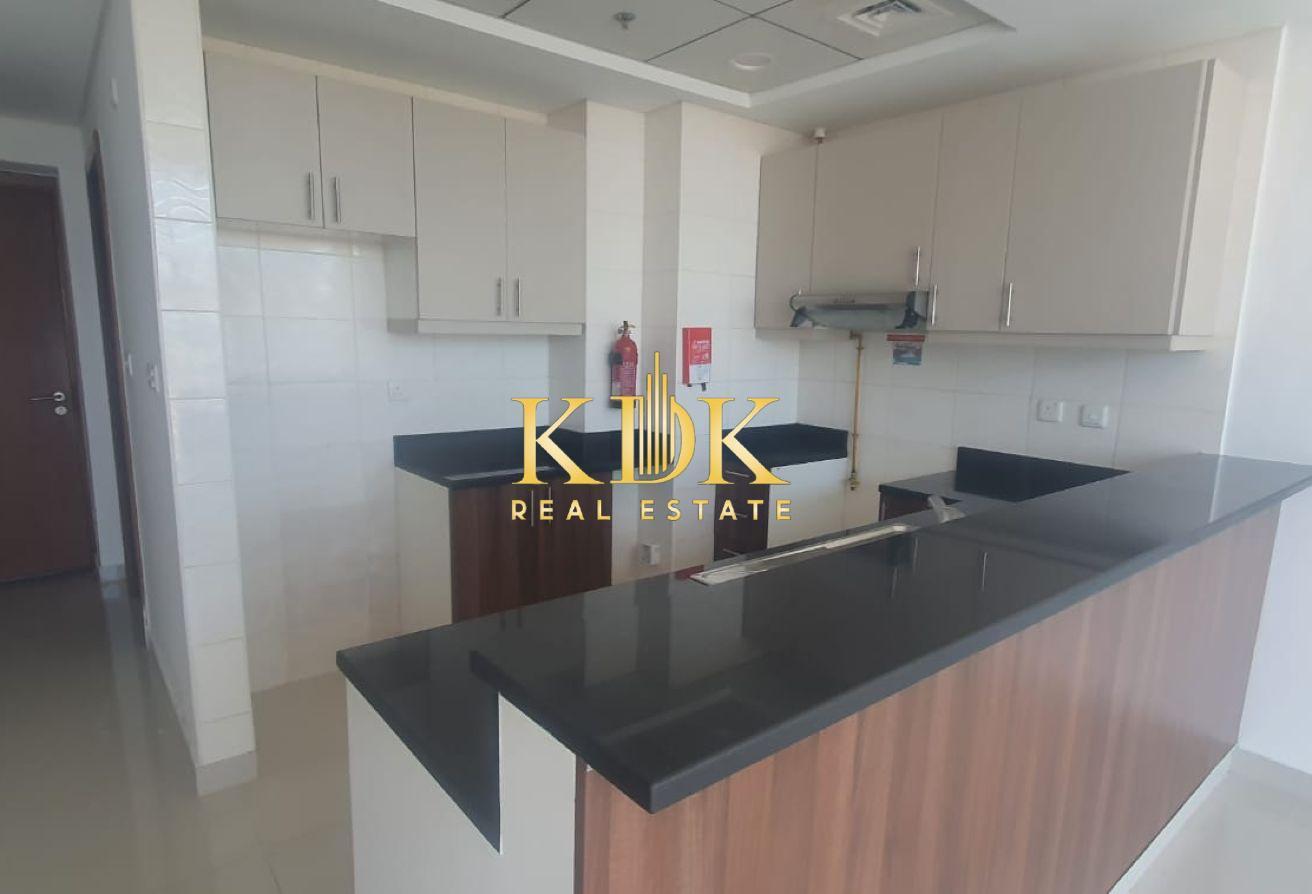 High Floor | Spacious Unit | Ready to Move photo 9