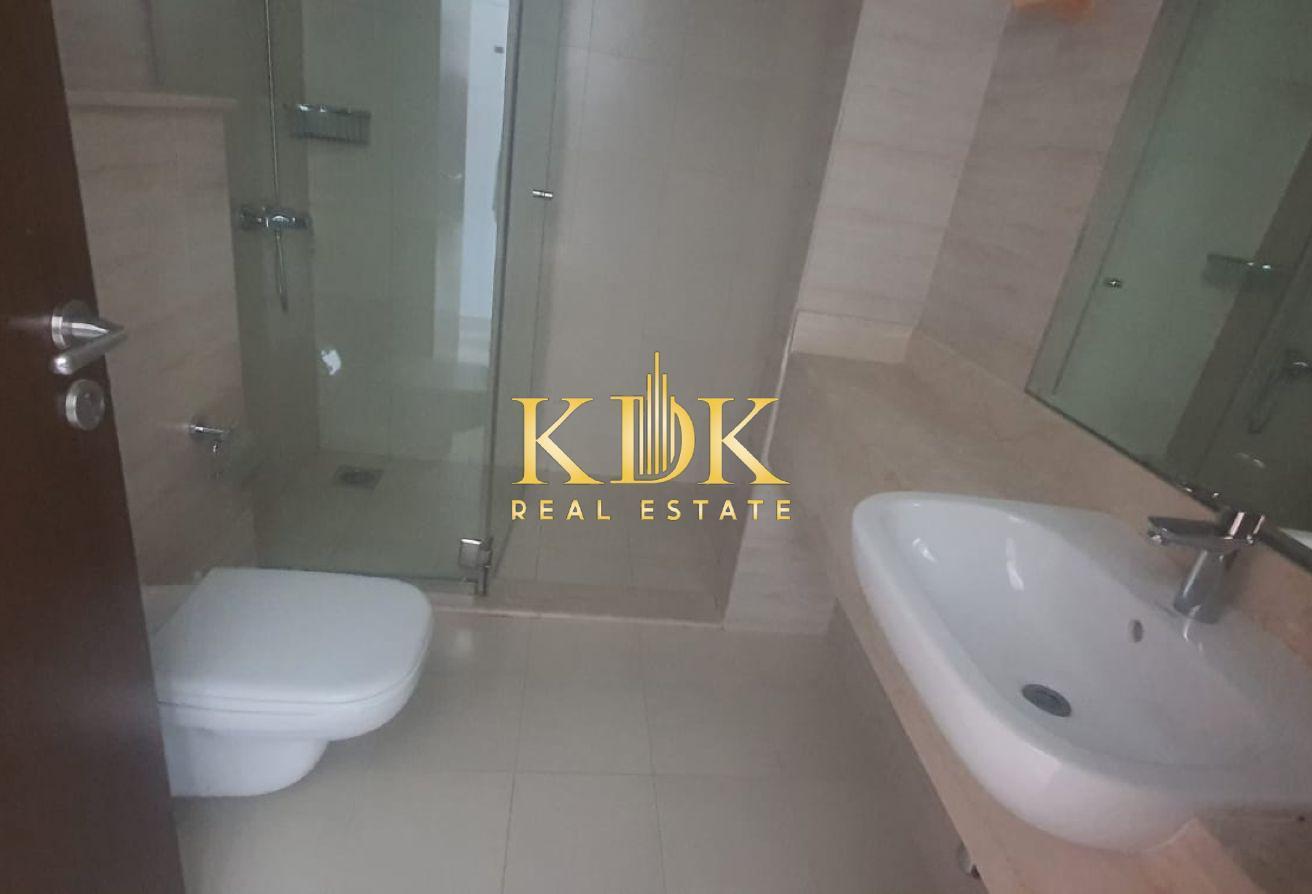 High Floor | Spacious Unit | Ready to Move photo 10