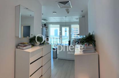 Apartment - 1 Bedroom - 2 Bathrooms for rent in Sulafa Tower - Dubai Marina - Dubai