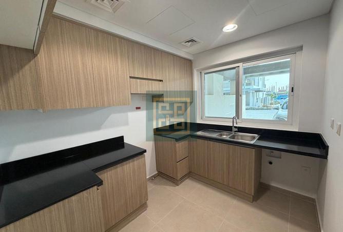 76963599 - Property Image 2