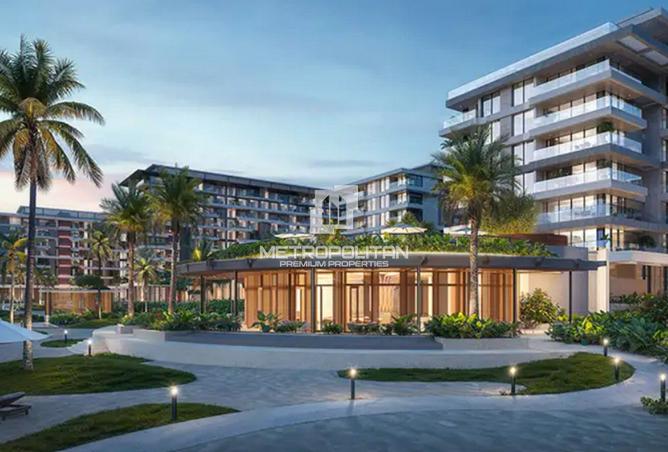 Private Beach Access | Mid Floor | Sea & Pool View