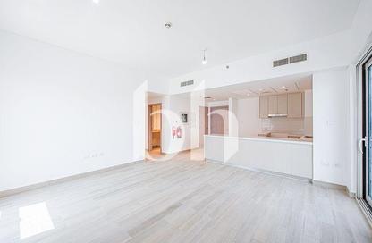 Apartment - 3 Bedrooms - 3 Bathrooms for rent in Waters Edge - Yas Island - Abu Dhabi Apartment - 3 Bedrooms - 3 Bathrooms for rent in Waters Edge - Yas Island - Abu Dhabi