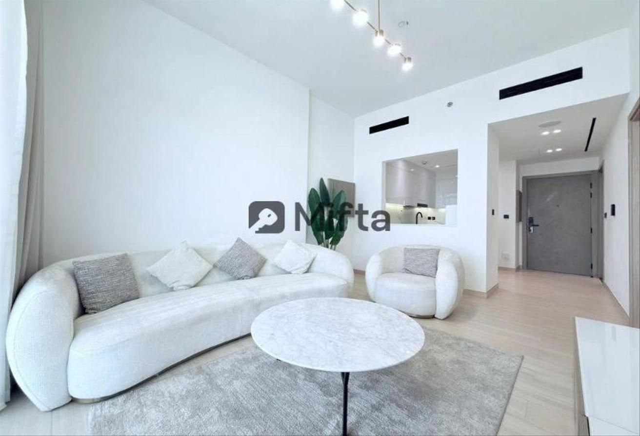 2.5% Commission | 1BR | Furnished photo 4
