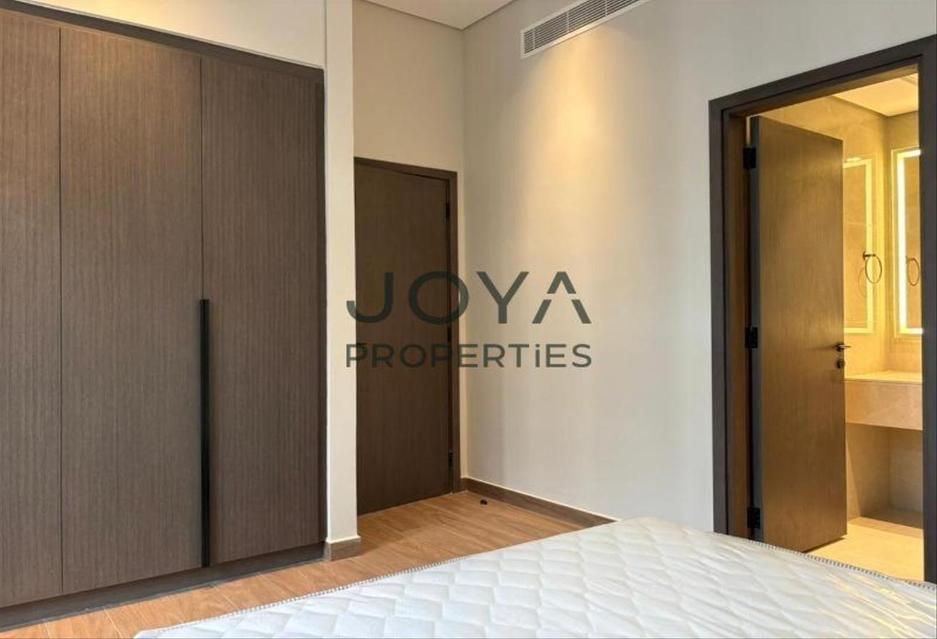 Marquis Galleria 2BR with Laundry Arjan for Rent photo 3