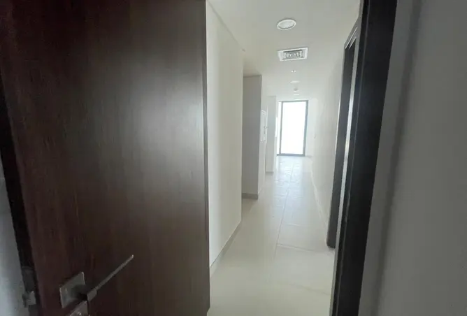 121541428 - Property Image 3