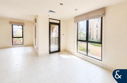 Apartment - 2 - 3 for sale in Zaafaran 3 - Zaafaran - Old Town - Downtown Dubai - Dubai
