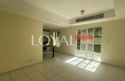 Villa - 2 - 3 for rent in Springs 15 - The Springs - Dubai Villa - 2 - 3 for rent in Springs 15 - The Springs - Dubai