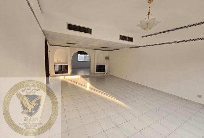 114618054 - Property Image 2